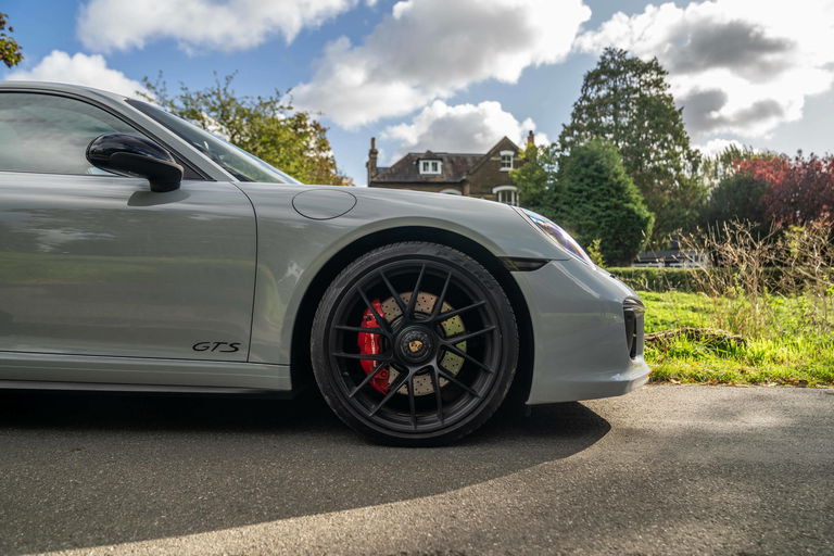 Porsche 991.2 Carrera 4 GTS