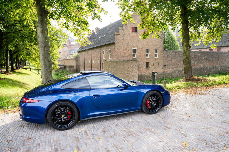 Porsche 991 Carrera 4S