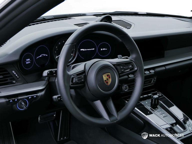 Porsche 992 Carrera 4S