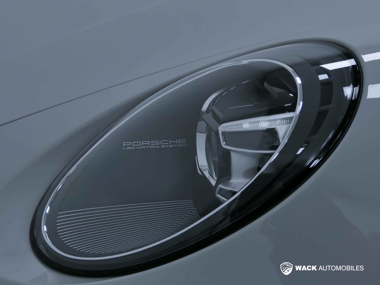 Porsche 992 Carrera 4S