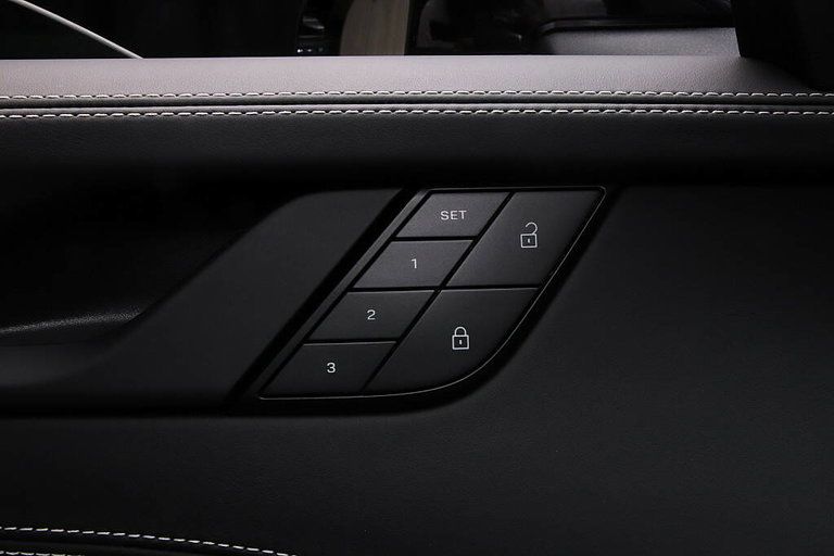 Porsche 992 Carrera 4 GTS