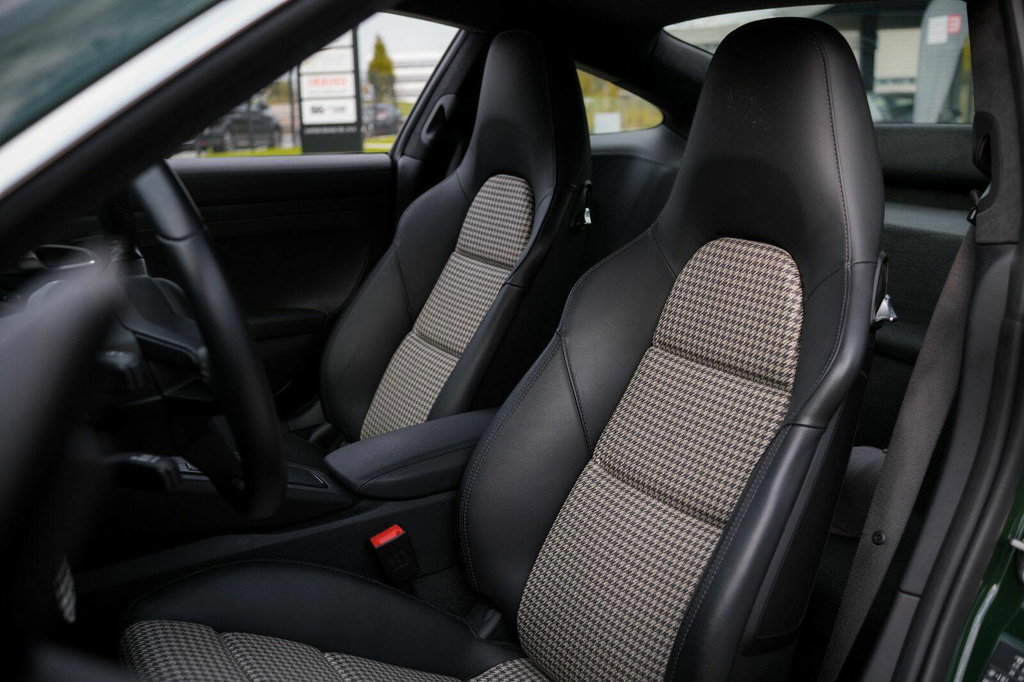 Porsche 991.2 GT3 Touring