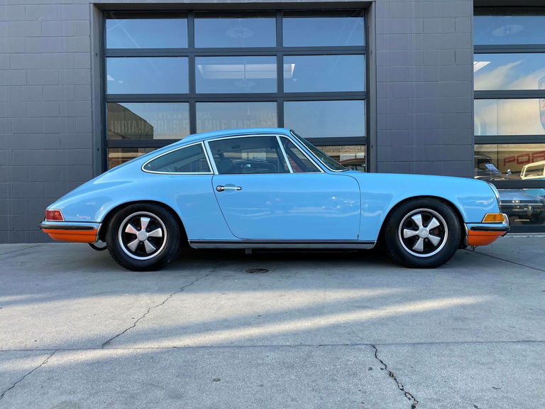 Porsche 911 T