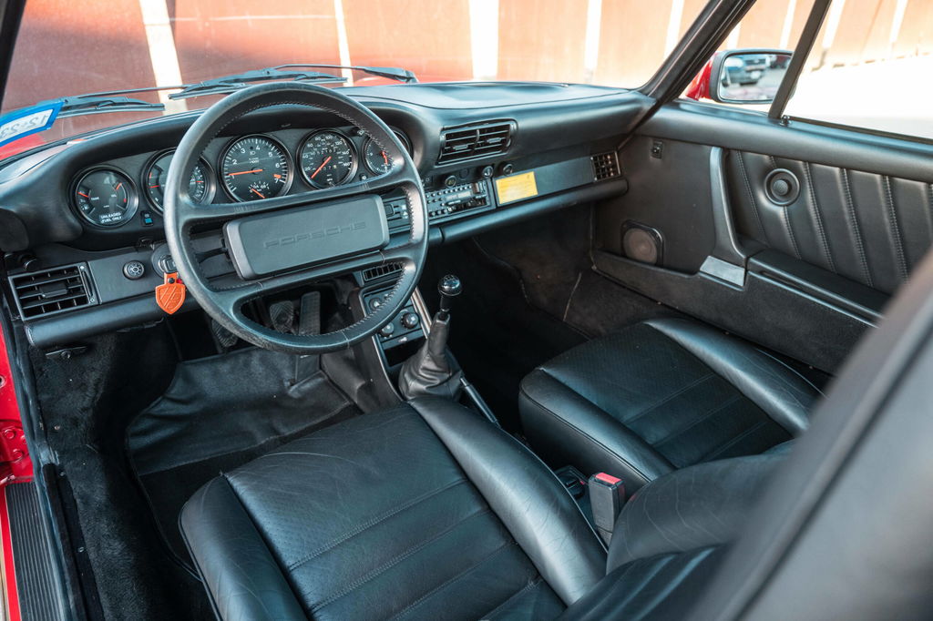 Porsche 911 Turbo 3.3 (US)