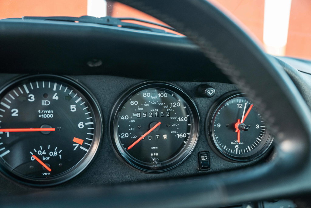 Porsche 911 Turbo 3.3 (US)