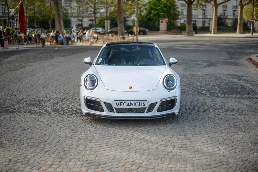 Porsche 991.2 Carrera 4 GTS