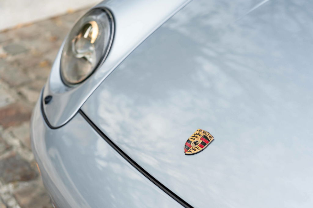 Porsche 993 Carrera 4