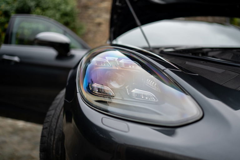 Porsche Panamera 4 E-Hybrid