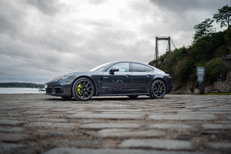 Porsche Panamera 4 E-Hybrid