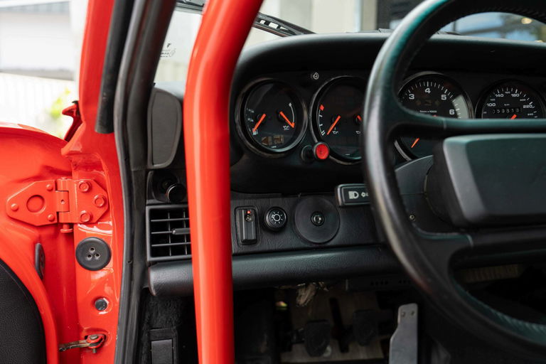 Porsche 964 Carrera RS