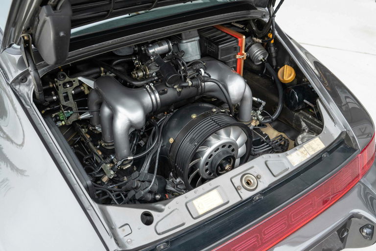 Porsche 964 Carrera 2