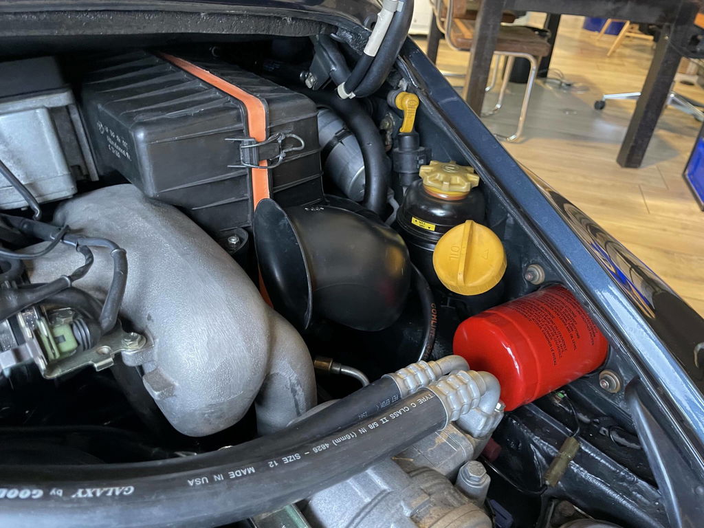 Porsche 964 Carrera 4