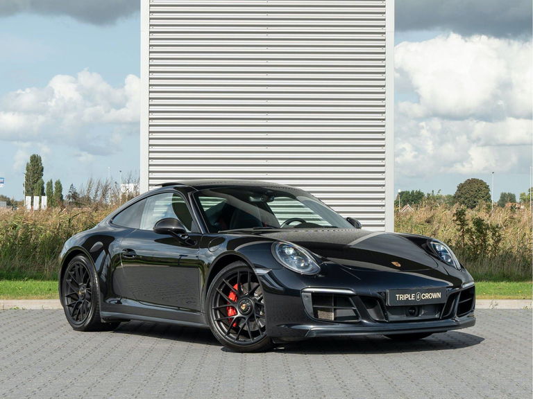 Porsche 991.2 Carrera 4 GTS