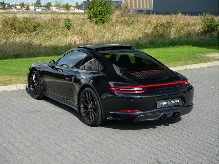 Porsche 991.2 Carrera 4 GTS