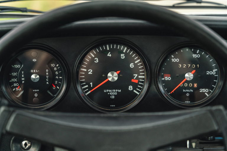 Porsche 911 S (F-Modell)