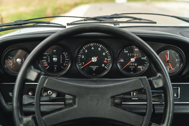 Porsche 911 S (F-Modell)