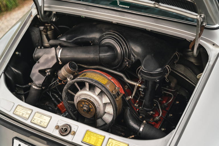 Porsche 911 S (F-Modell)