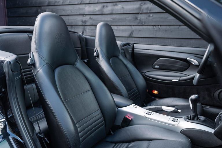 Porsche 996 Carrera 4S