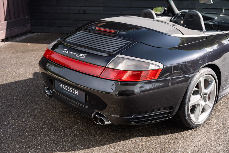 Porsche 996 Carrera 4S