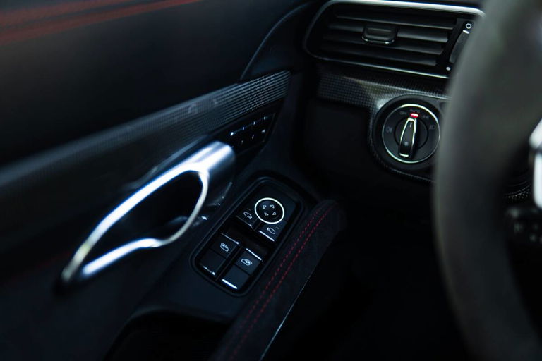 Porsche 991 Carrera GTS