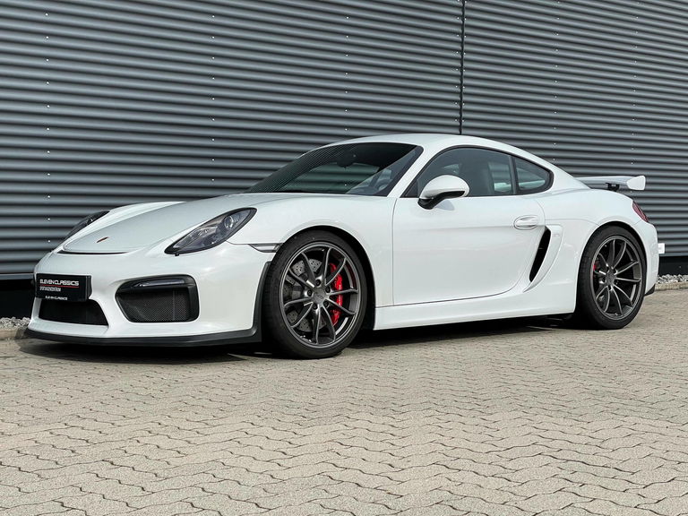 Porsche 981 Cayman GT4