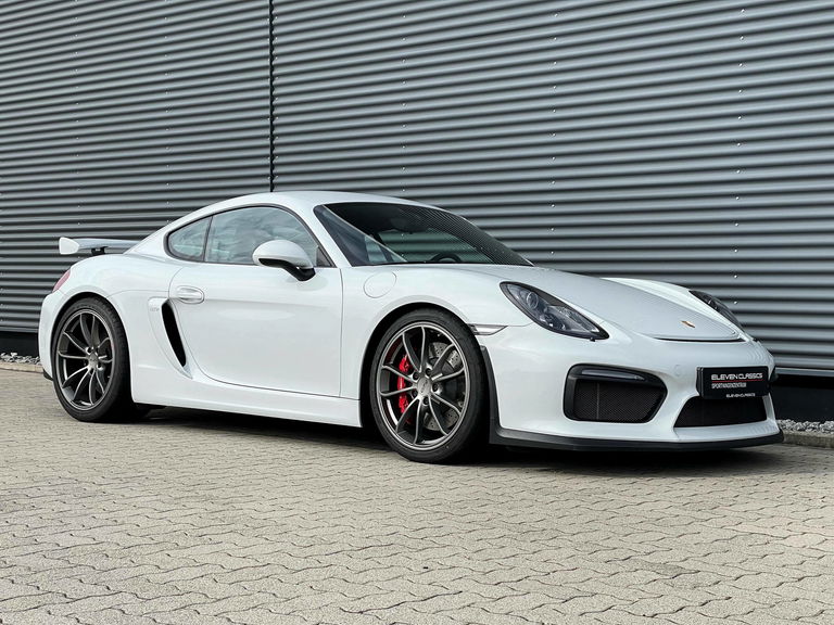Porsche 981 Cayman GT4