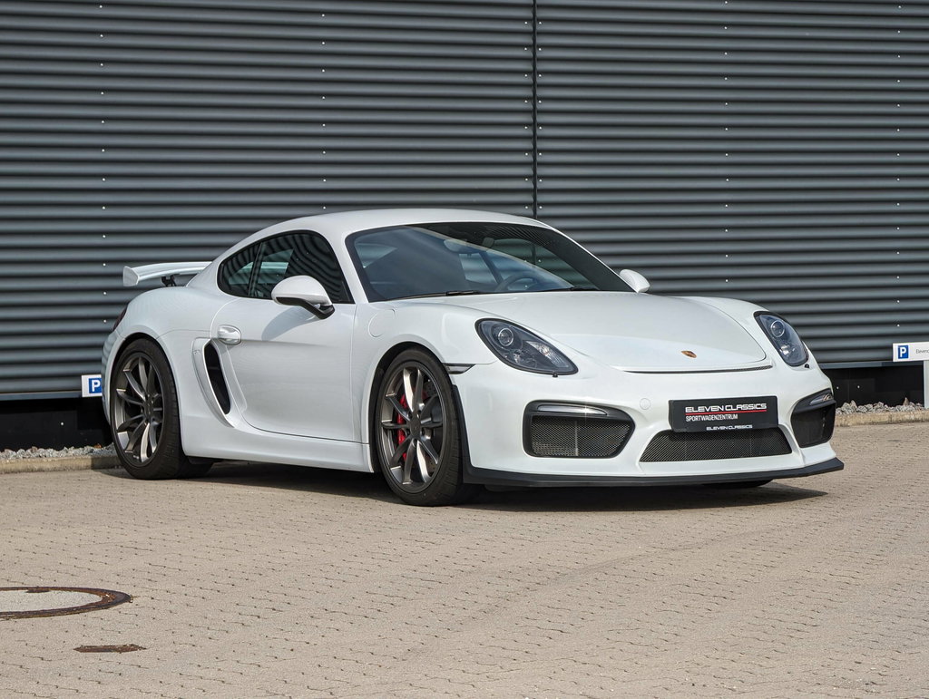 Porsche 981 Cayman GT4