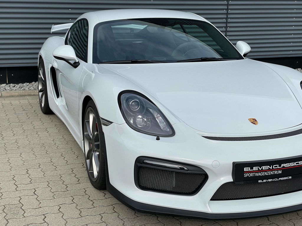 Porsche 981 Cayman GT4