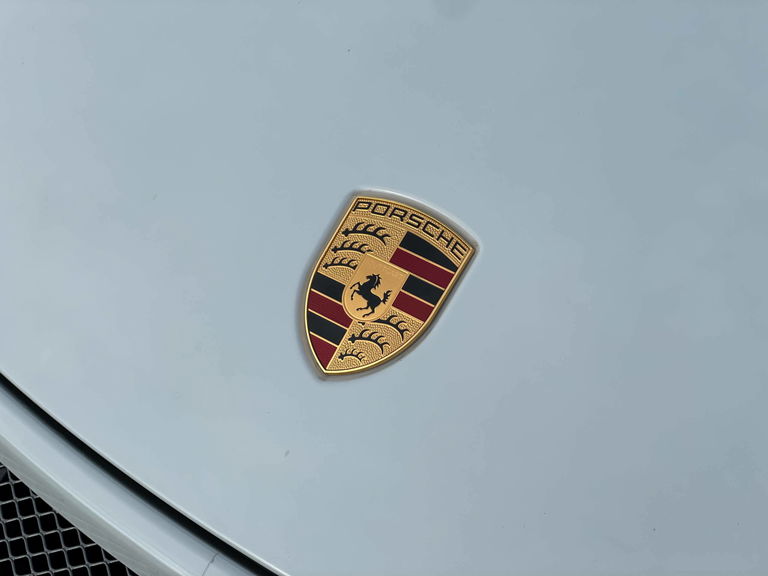 Porsche 981 Cayman GT4