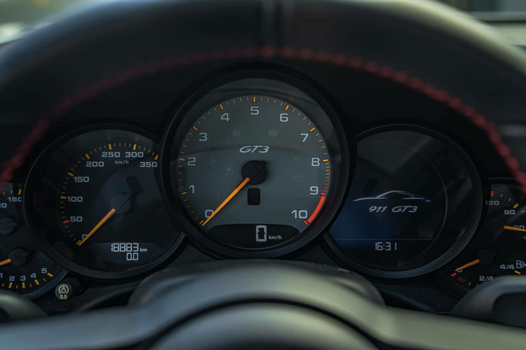 Porsche 991 GT3 Touring