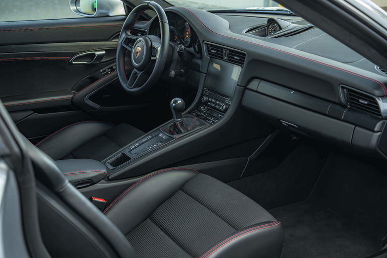 Porsche 991 GT3 Touring