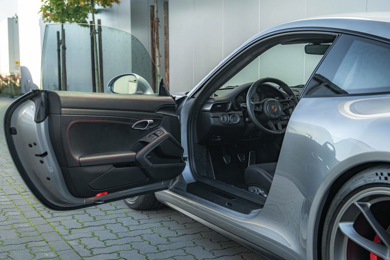 Porsche 991 GT3 Touring