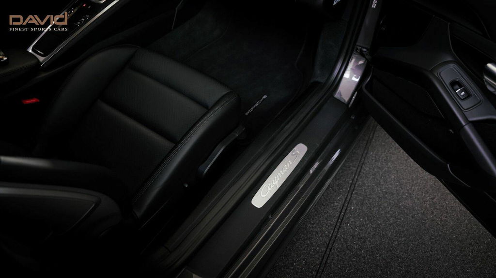 Porsche 718 Cayman S