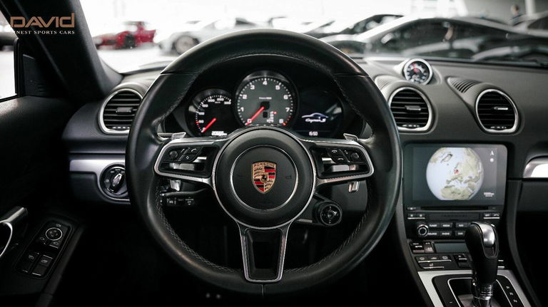 Porsche 718 Cayman S