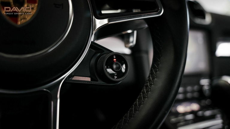 Porsche 718 Cayman S