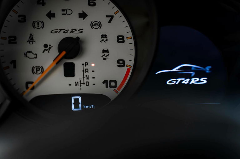 Porsche 718 Cayman GT4 RS