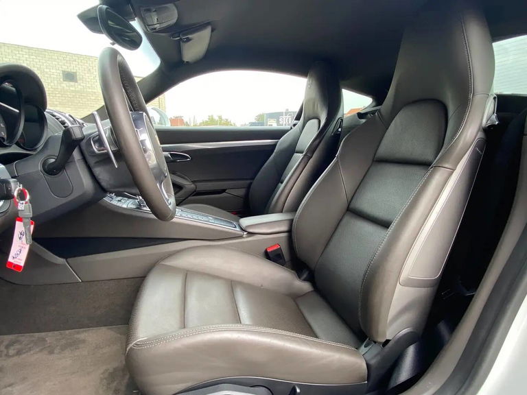 Porsche 981 Cayman S