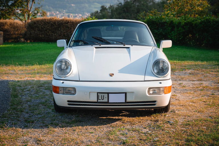 Porsche 964 Carrera 4