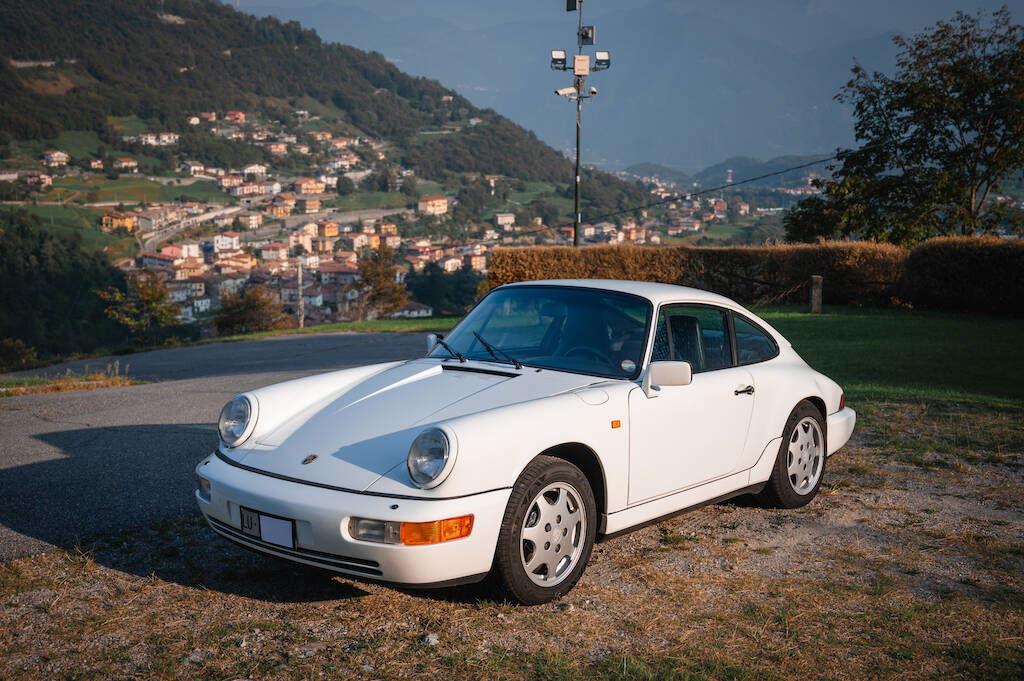 Porsche 964 Carrera 4