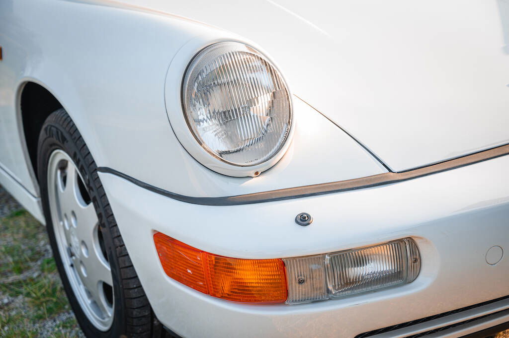 Porsche 964 Carrera 4