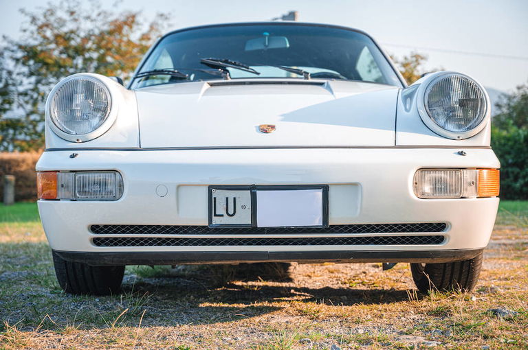 Porsche 964 Carrera 4