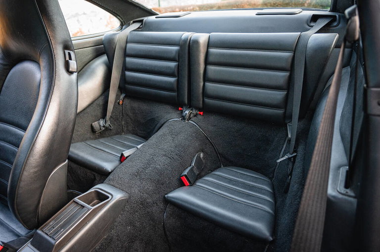 Porsche 964 Carrera 4