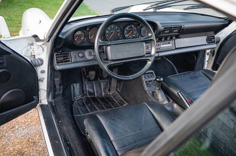 Porsche 964 Carrera 4