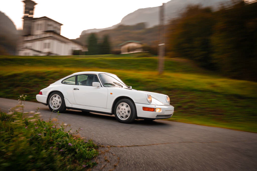 Porsche 964 Carrera 4