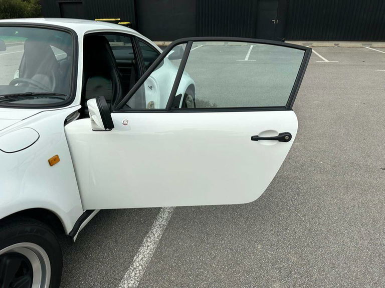 Porsche 911 Carrera 3.2 WTL