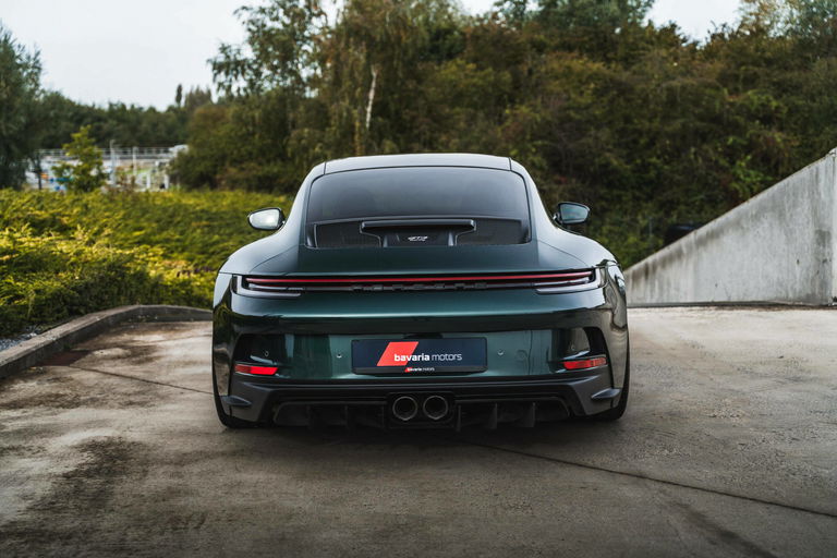 Porsche 992 GT3 Touring
