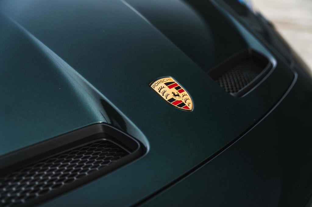 Porsche 992 GT3 Touring