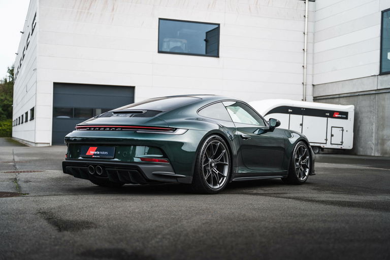 Porsche 992 GT3 Touring