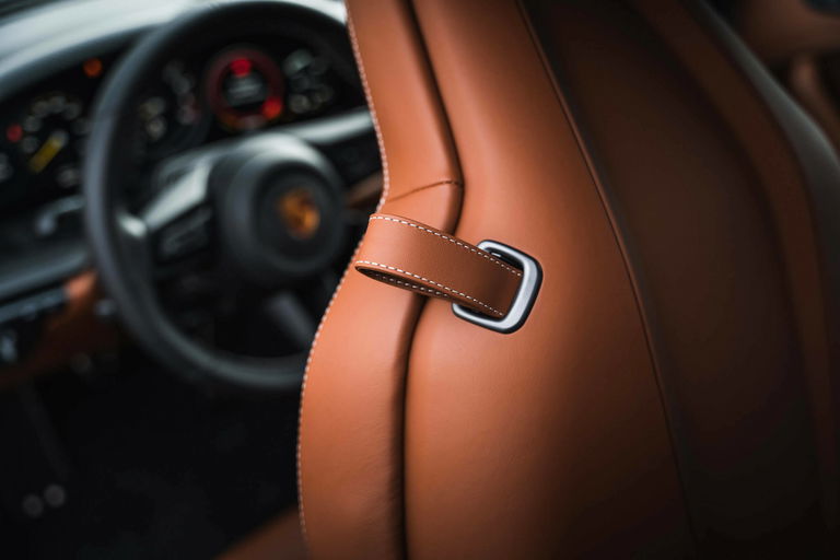 Porsche 992 GT3 Touring