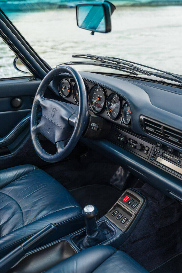 Porsche 993 Carrera 4S